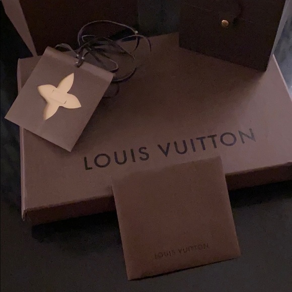 🎀LOUIS VUITTON WATCH BOX🎀 - Picture 4 of 11